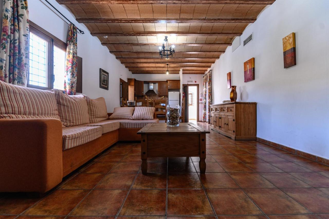 Complejo Rural Sol De Taberno Guest House ภายนอก รูปภาพ