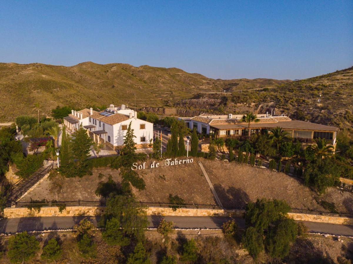 Complejo Rural Sol De Taberno Guest House ภายนอก รูปภาพ